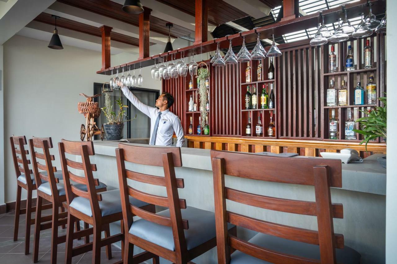 Mony Reach Angkor Hotel Сиемрип Экстерьер фото